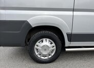 Peugeot Boxer Kombi 2,2 l 88 kw