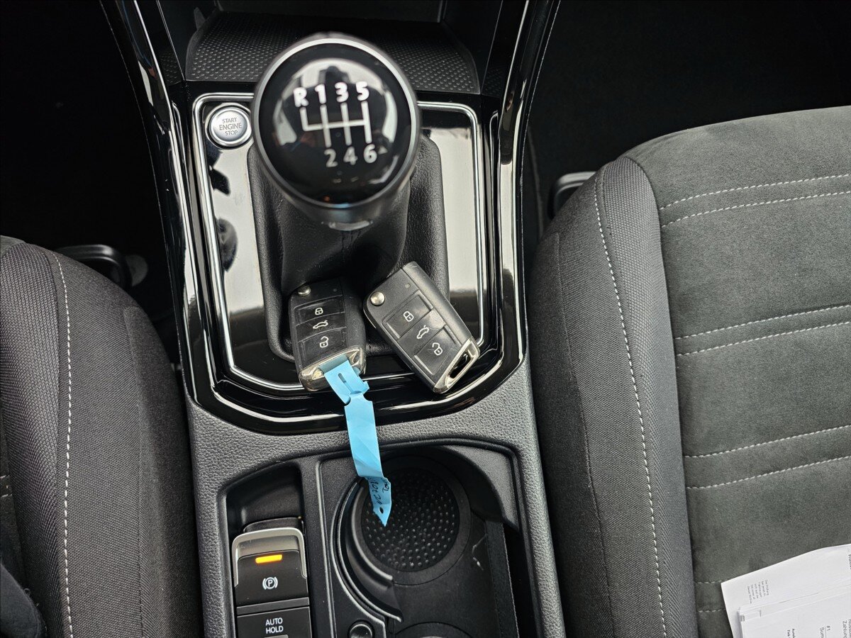 Volkswagen Touran Kombi 1,4 l 110 kw