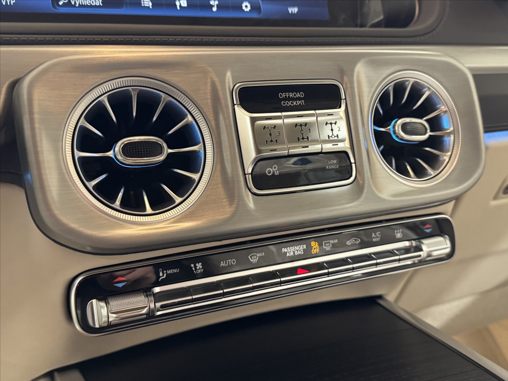 Mercedes-Benz Třídy G SUV / Terénní 4,0 l 430 kw