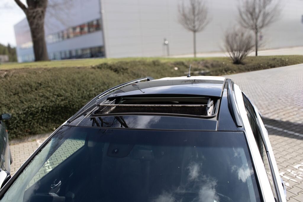 Nissan Murano SUV / Terénní 2,5 l 140 kw