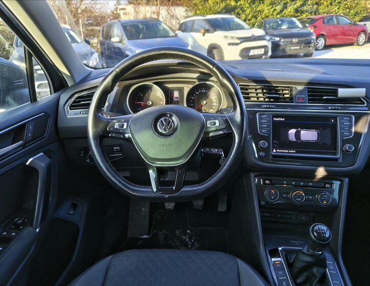 Volkswagen Tiguan SUV / Terénní 2,0 l 110 kw