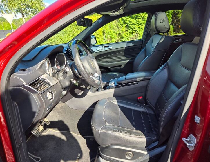 Mercedes-Benz GLE 11