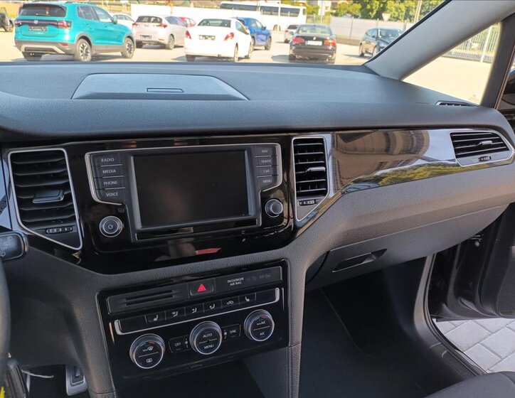 Volkswagen Golf Sportsvan MPV 1,4 l 92 kw