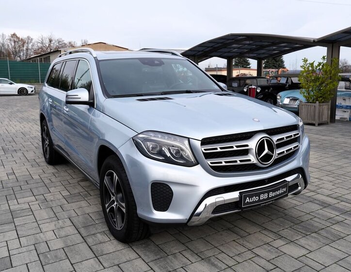 Mercedes-Benz GLS 8
