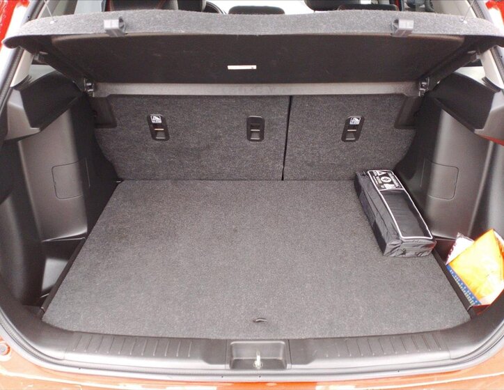 Suzuki Vitara SUV 1,4 l 103 kw