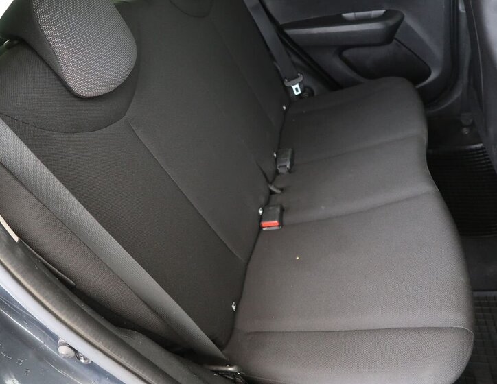 Toyota Aygo Hatchback 998,0 53 kw