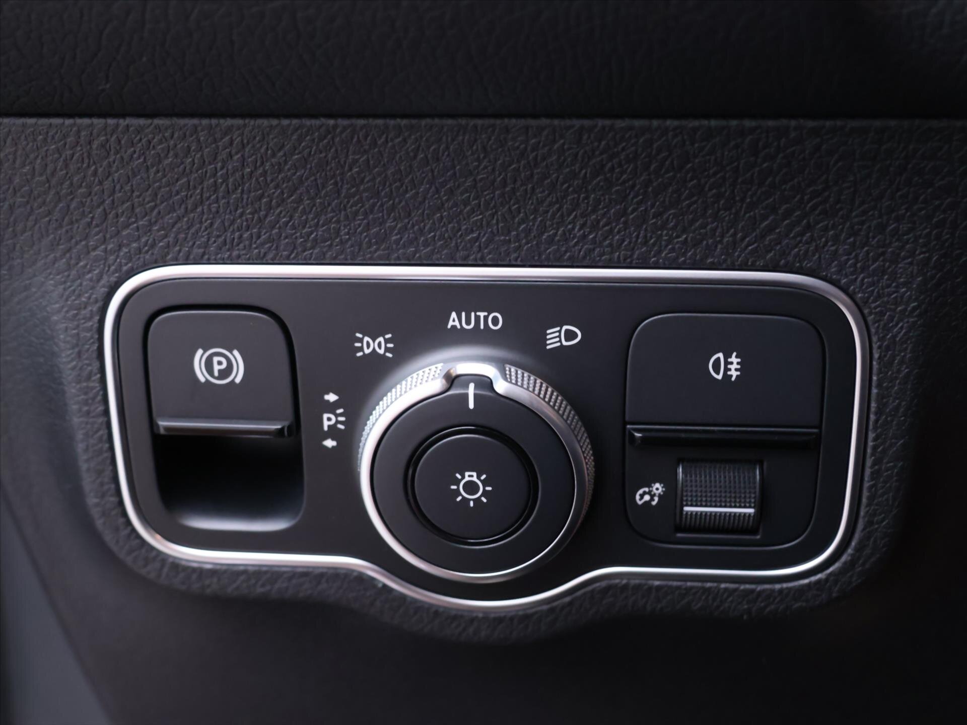 Mercedes-Benz GLB SUV 2,0 l 110 kw