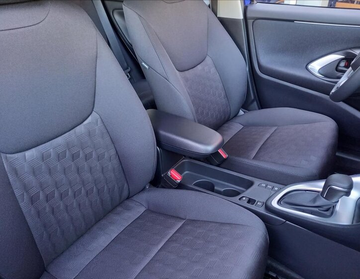 Toyota Yaris Hatchback 1,5 l 85 kw