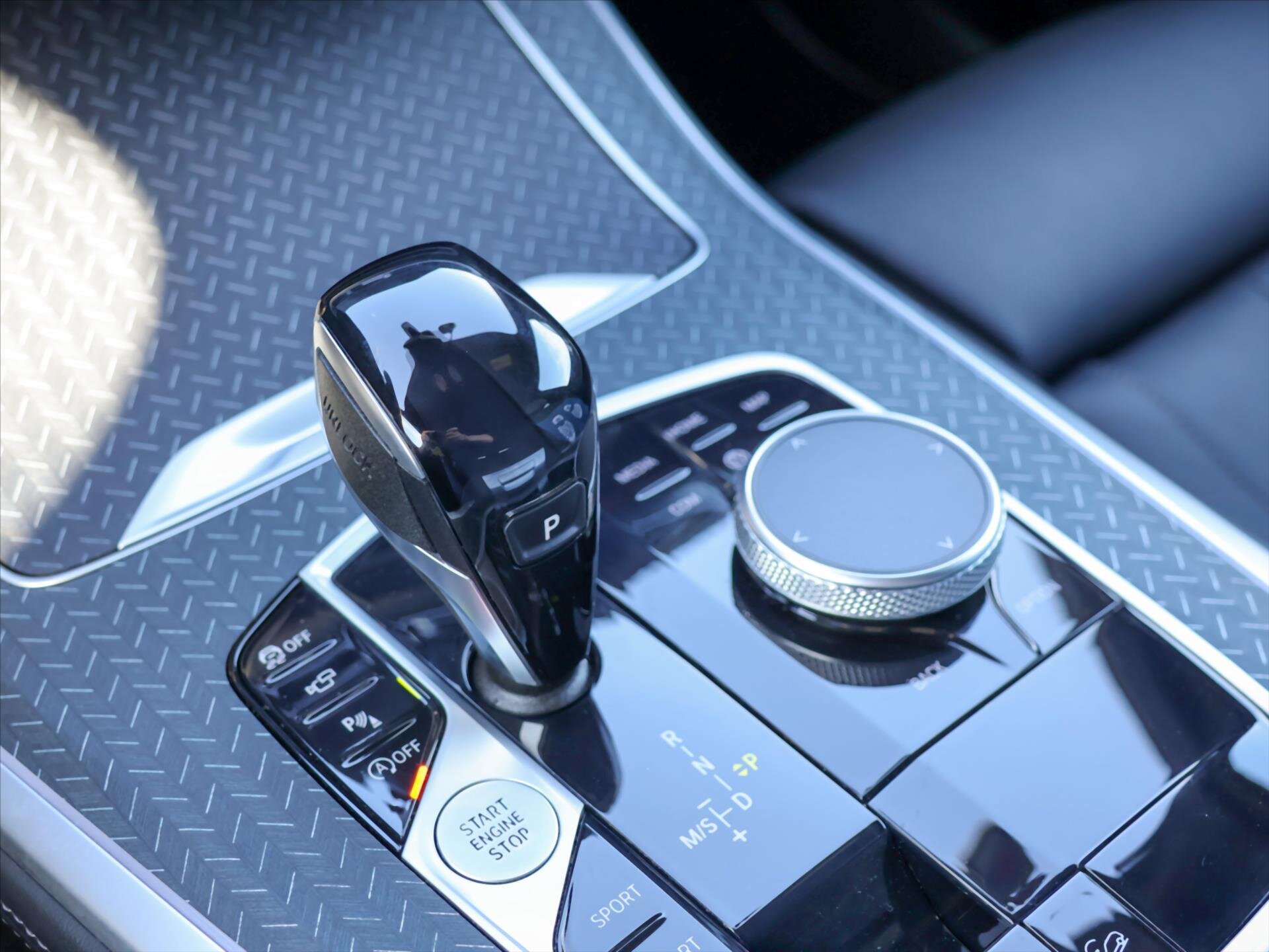 BMW X5 SUV / Terénní 3,0 l 250 kw