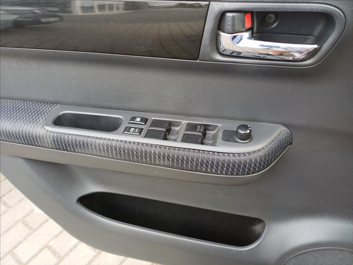 Suzuki Swift Hatchback 1,3 l 66 kw