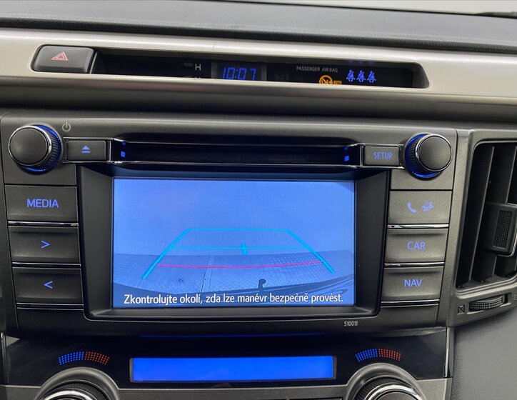 Toyota RAV4 SUV 2,0 l 112 kw