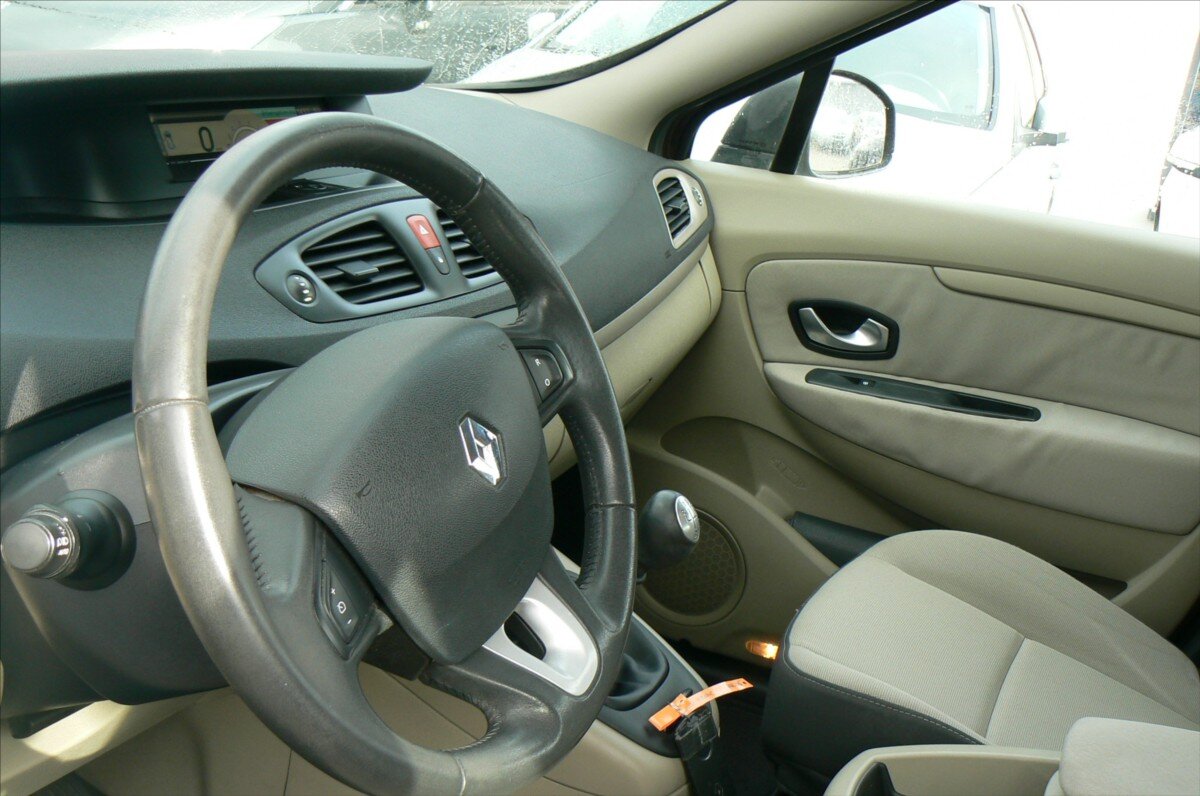 Renault Grand Scénic MPV 1,6 l 81 kw