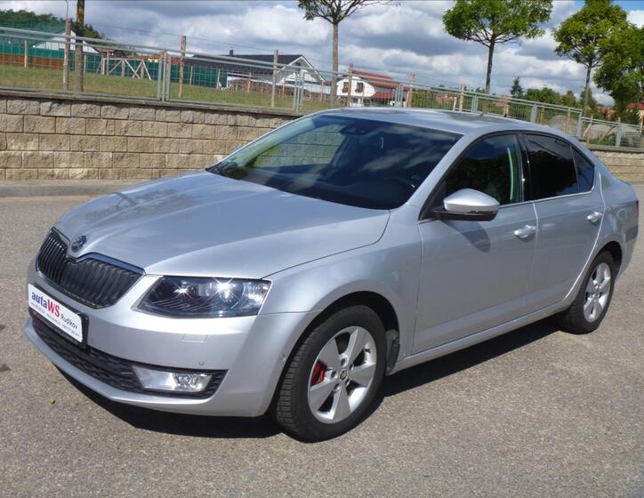 Škoda Octavia 1