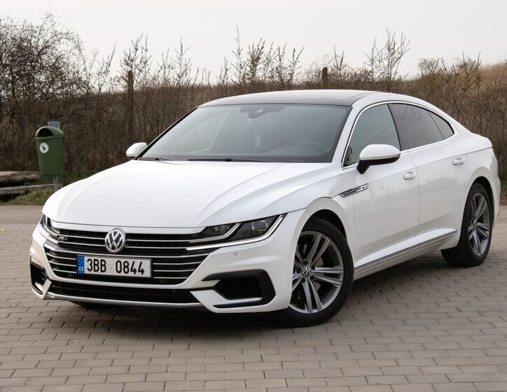 Volkswagen Arteon Sedan / Limuzína 2,0 l 176 kw