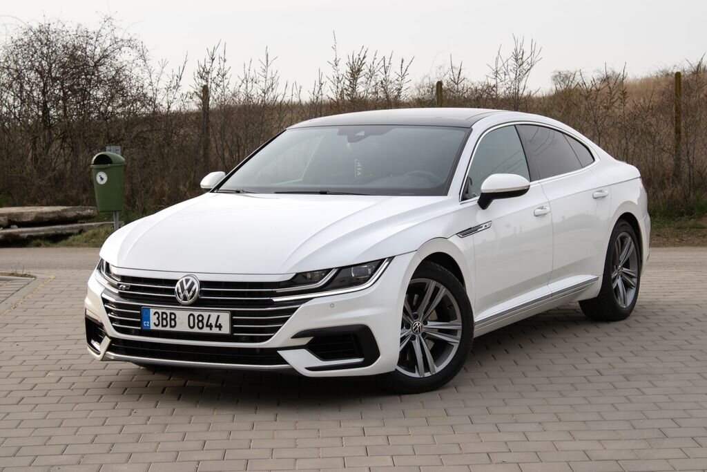 Volkswagen Arteon Sedan / Limuzína 2,0 l 176 kw