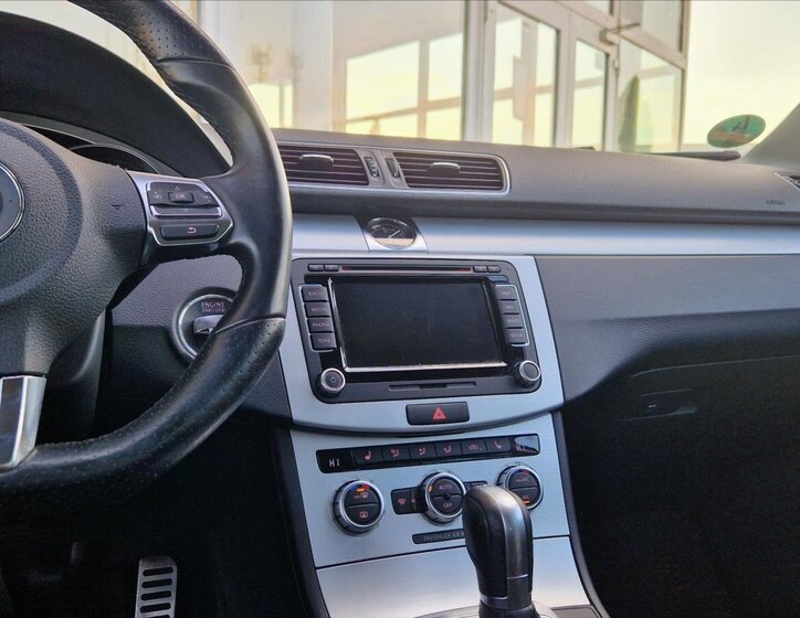 Volkswagen Passat Kombi 2,0 l 155 kw