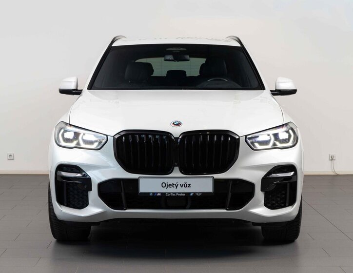 BMW X5 SUV / Terénní 3,0 l 250 kw