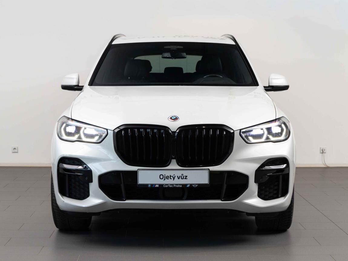 BMW X5 SUV / Terénní 3,0 l 250 kw