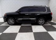 Lexus LX 570 2