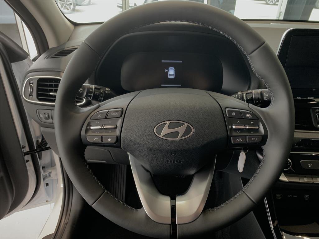 Hyundai i30 Hatchback 1,5 l 70 kw