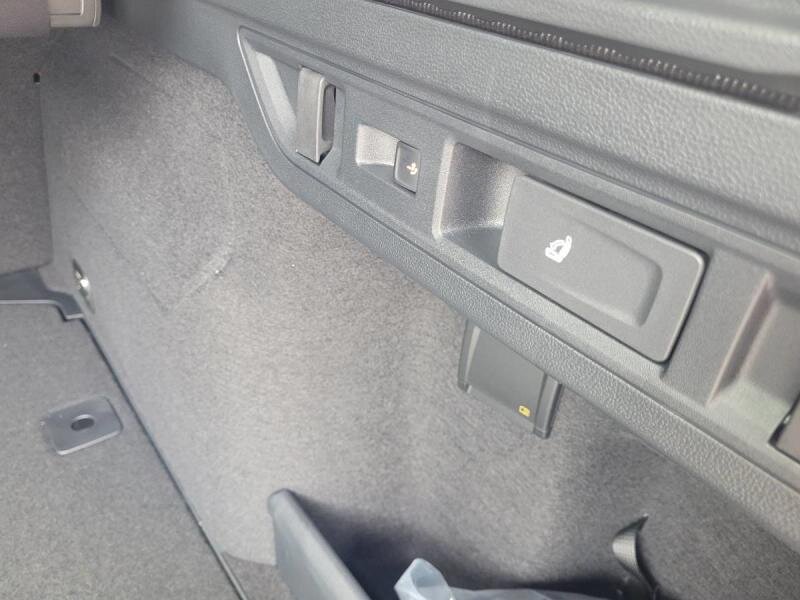 Volkswagen Passat Kombi 2,0 l 195 kw