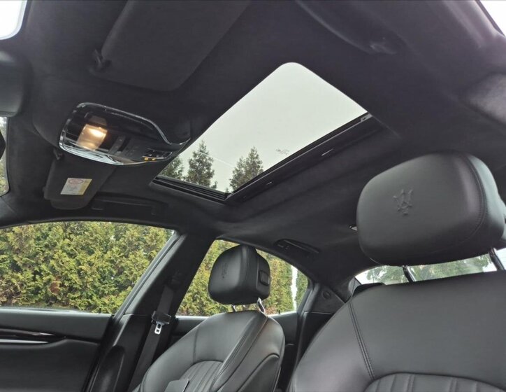 Maserati Ghibli Sedan 3,0 l 316 kw