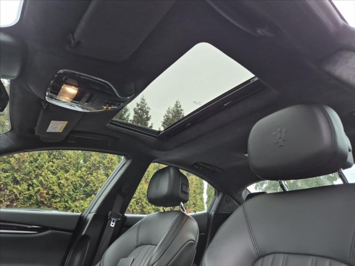 Maserati Ghibli Sedan 3,0 l 316 kw