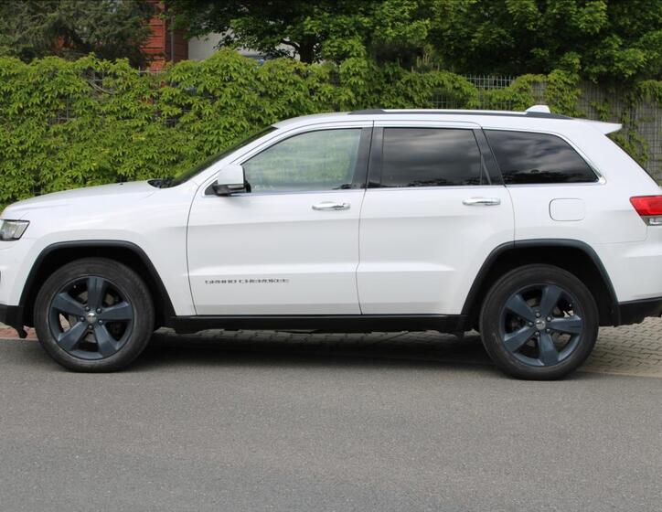 Jeep Grand Cherokee 6
