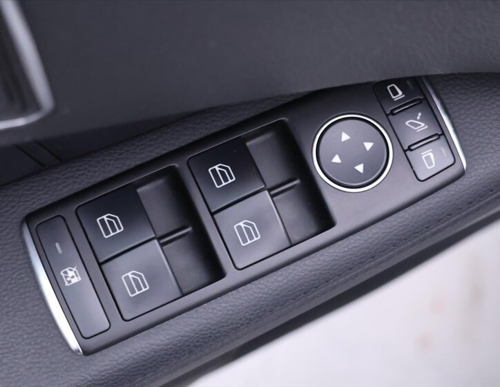 Mercedes-Benz Třídy E Kombi 3,0 l 195 kw