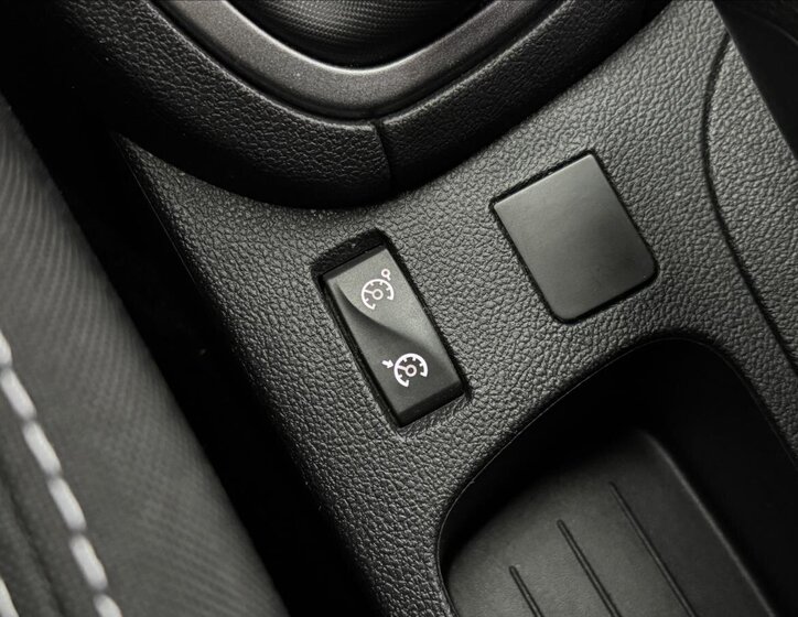 Renault Clio Kombi 1,1 l 54 kw