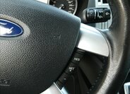 Ford Kuga SUV / Terénní 2,0 l 103 kw