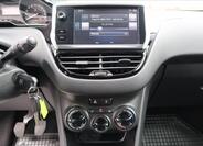 Peugeot 208 14