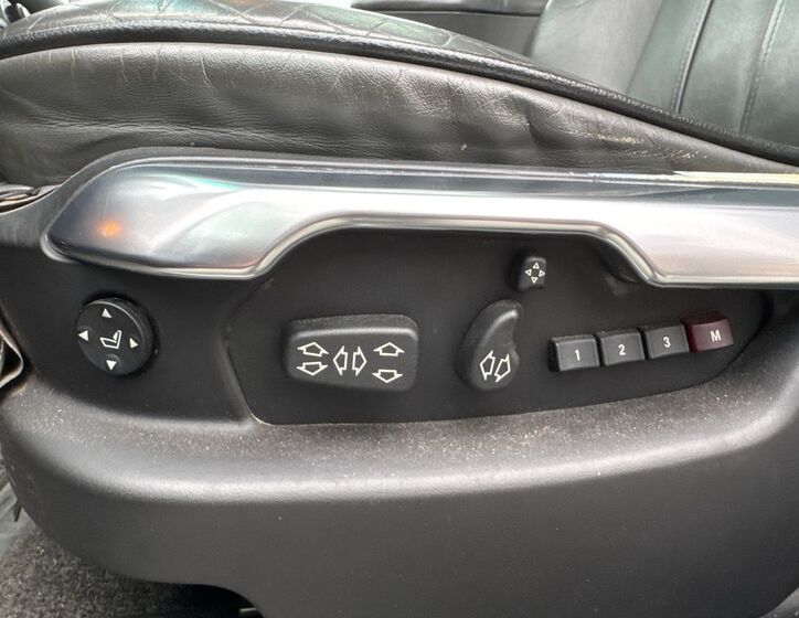 Land Rover Range Rover 23