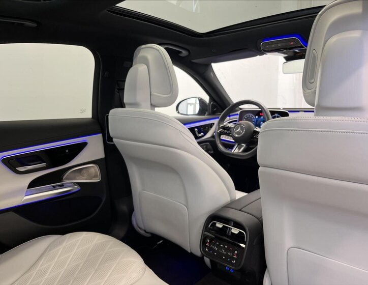 Mercedes-Benz Třídy E 21