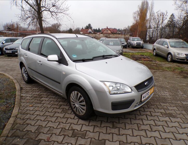 Ford Focus Kombi 1,6 l 74 kw