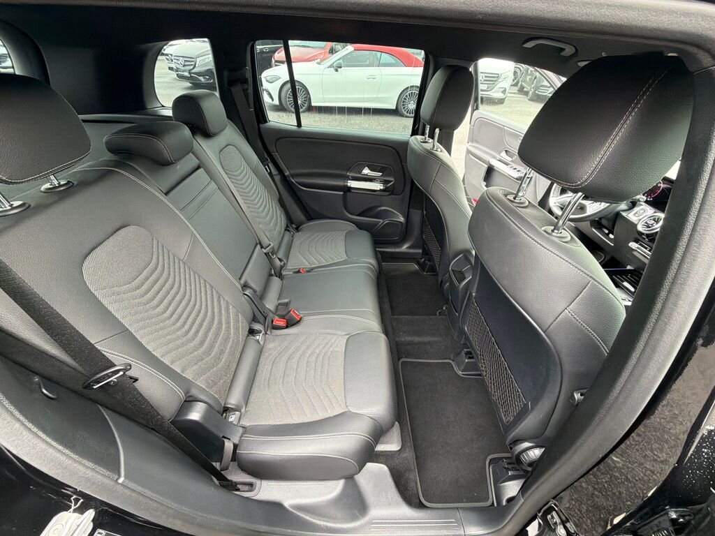 Mercedes-Benz GLB SUV / Terénní 2,0 l 110 kw