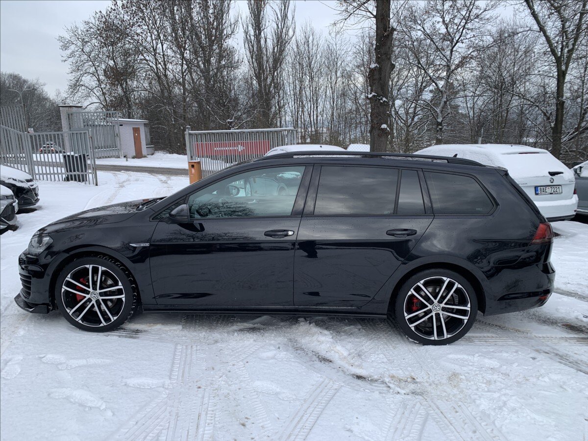 Volkswagen Golf Kombi 2,0 l 135 kw