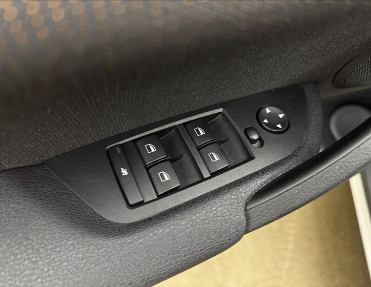 BMW X1 SUV / Terénní 2,0 l 105 kw