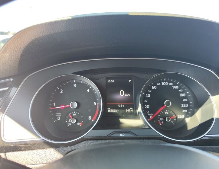 Volkswagen Passat Kombi 2,0 l 110 kw