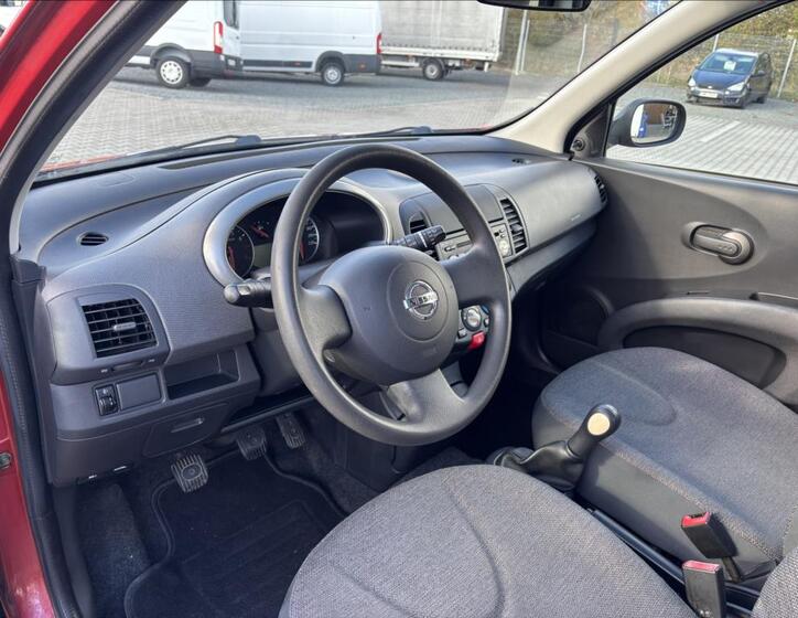 Nissan Micra 8
