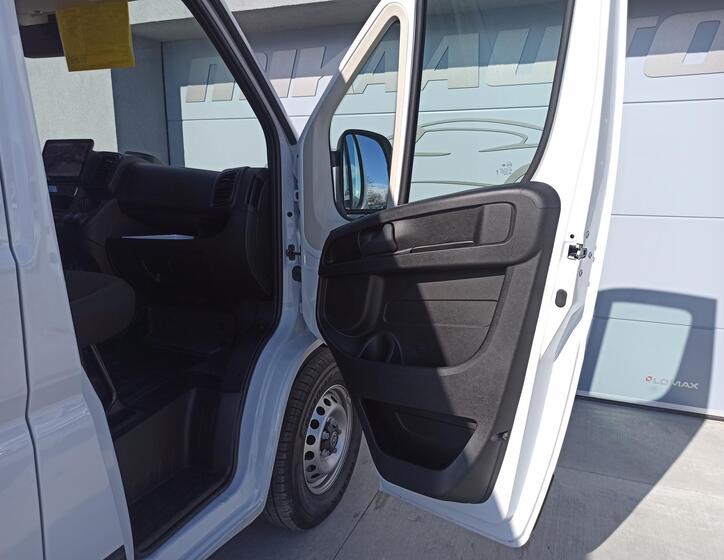 Toyota Proace Max 18