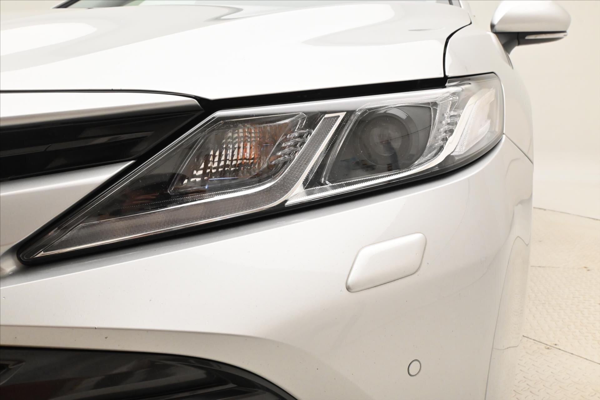 Toyota Camry Sedan / Limuzína 2,5 l 160 kw