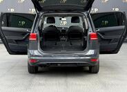 Volkswagen Touran 9