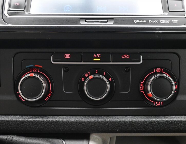 Volkswagen Transporter Skříň 2,0 l 75 kw