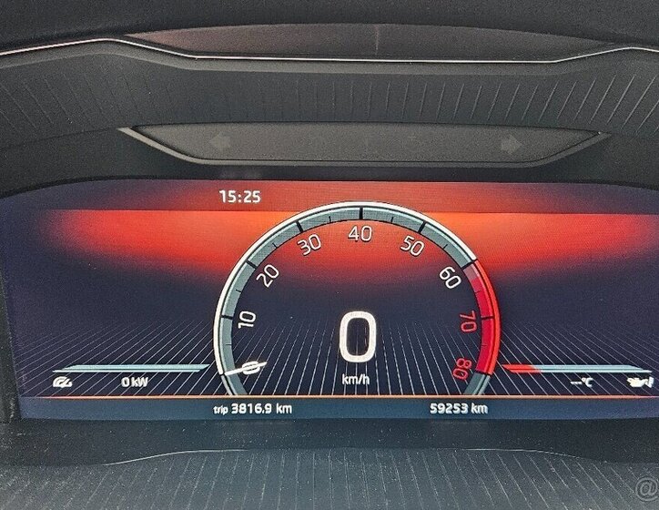 Škoda Superb Kombi 0,0 206 kw