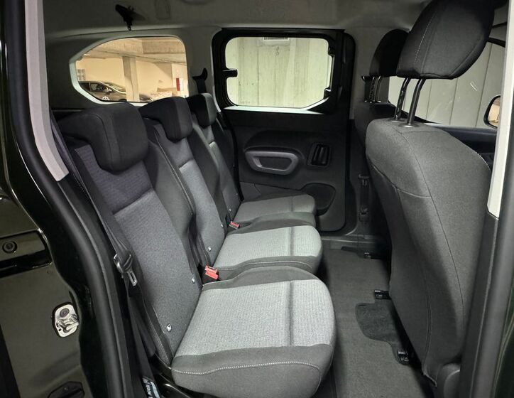Toyota ProAce City Verso 12