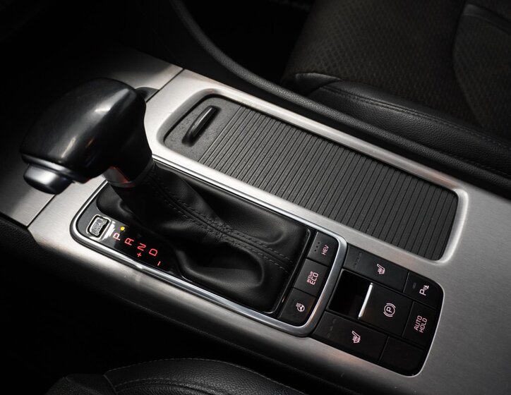 KIA Optima Kombi 2,0 l 151 kw