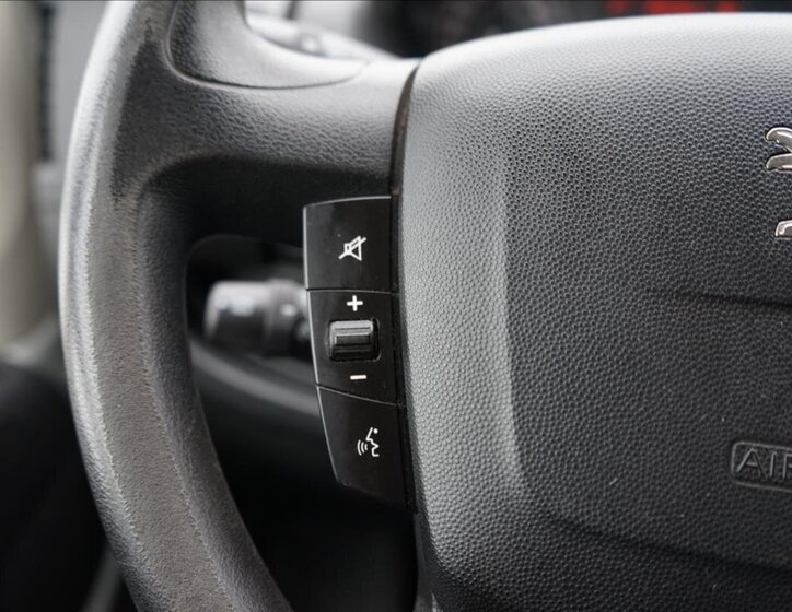 Peugeot Boxer Skříň 2,2 l 96 kw