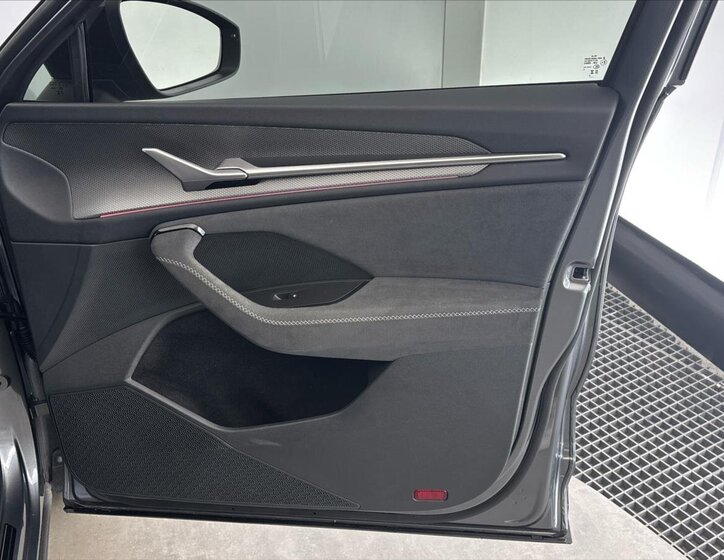 Škoda Kodiaq SUV / Terénní 2,0 l 142 kw