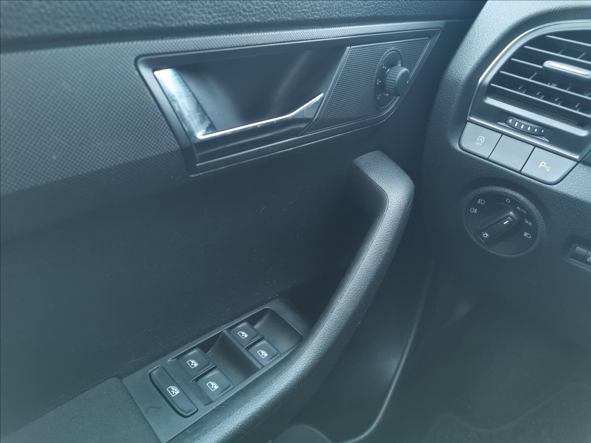 Škoda Fabia Hatchback 1,2 l 66 kw